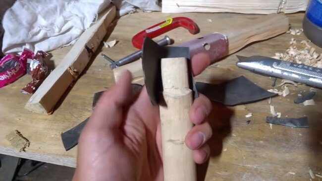 установка резины в качестве уплотнителя