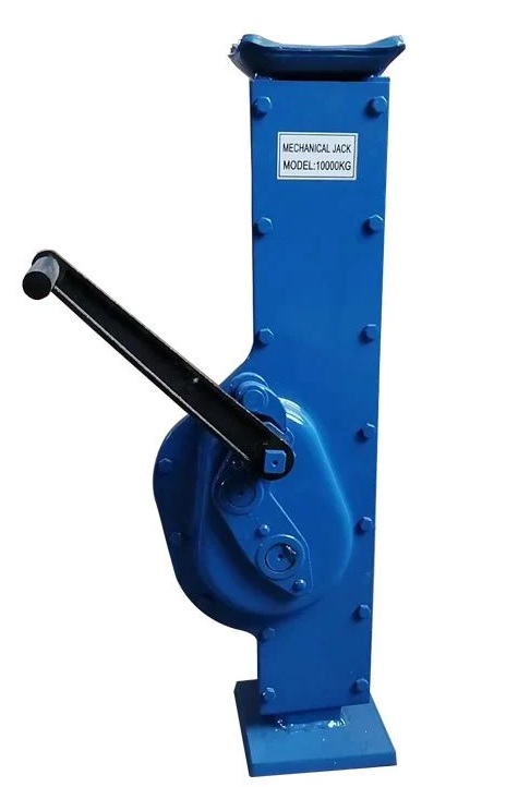 домкрат с внешним храповым механизмом