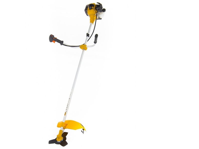 Триммер бенз. GT-330, из 2 частей, 1 кВт, 32,6 куб.см, в комплекте диск и катушка Denzel