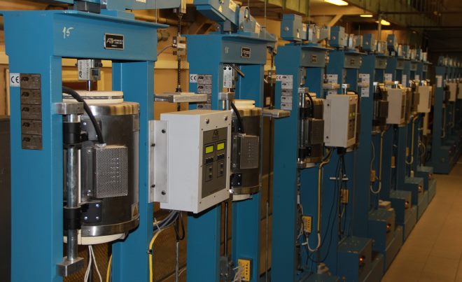 Рис. 7 Испытательные машины для работы с контрольными заготовками.jpg