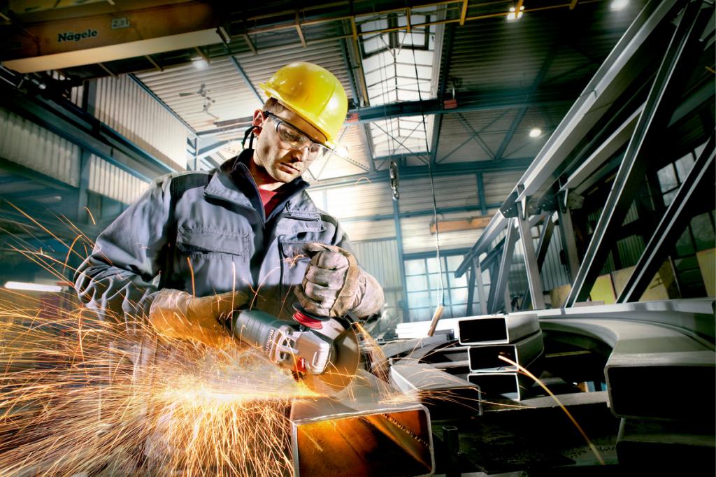 Защитные одежда и аксессуары для резки металла болгаркой