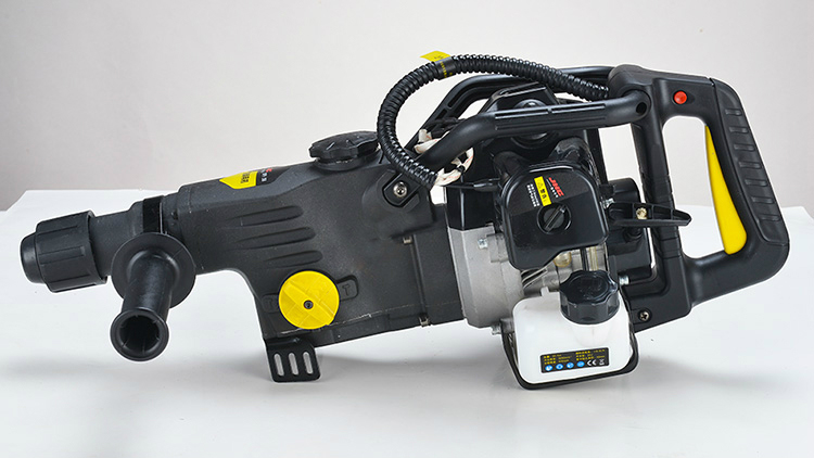 Бензиновый перфоратор