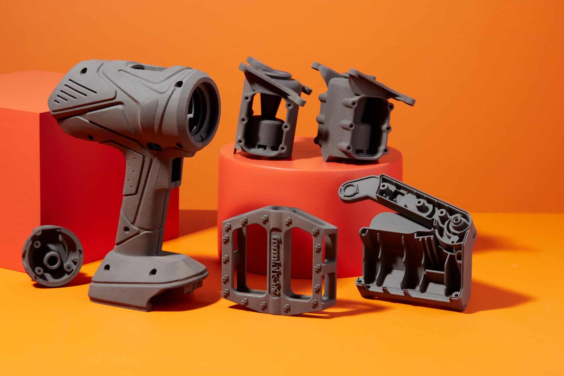 Детали, изготовленные при помощи SLS