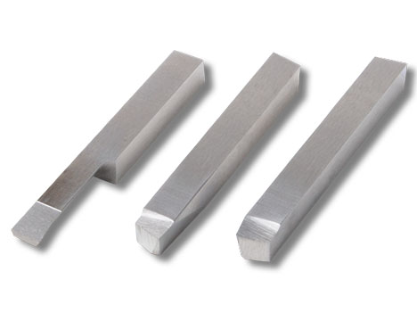 Токарные резцы Р18