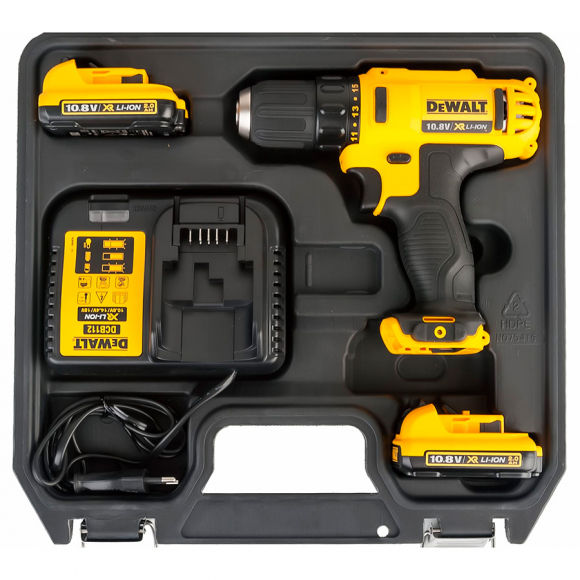 Размещение DeWALT DCD710C2 в штатном кейсе