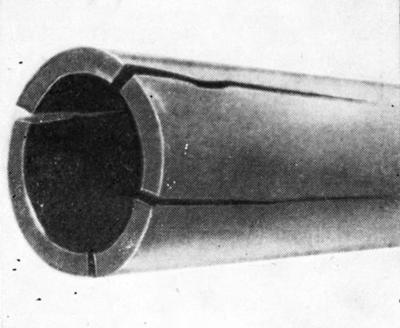 Рис. 4 Трещины на поверхности проката из жаропрочной стали.jpg