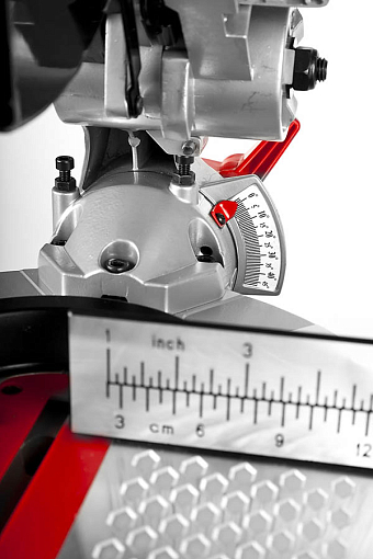 Фото 8 товара Пила торцовочная комбинированная ЗПТК-305-1900 Мастер ЗУБР 1900 Вт, 305х30 мм