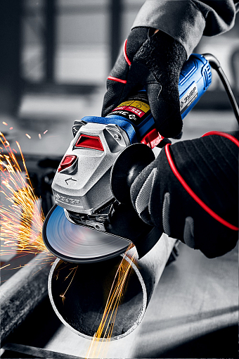 Фото 7 товара ЗУБР 750 Вт, 125 мм, одноручный хват, углошлифовальная машина (болгарка) УШМ-П125-750 Профессионал