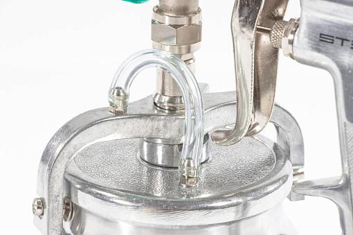 Фото 1 товара Краскораспылитель AS 702 НP профессиональный, всасывающего типа, сопло 1,8 мм и 2 мм Stels