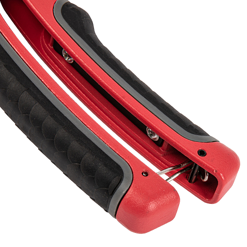 Фото 5 товара Ножницы для резки изделий из ПВХ, D до 42 мм, лезвие из нерж. стали, автоматич. Matrix