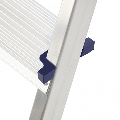 Фото 4 товара Стремянка алюминиевая с органайзером "Универсал", 5 ступеней, Россия, Сибртех